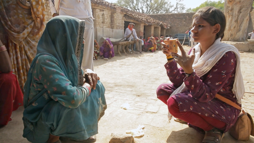 Writing With Fire Shows how India's Only Women Run Newspaper is Breaking Barriers - The Globe and Mail
